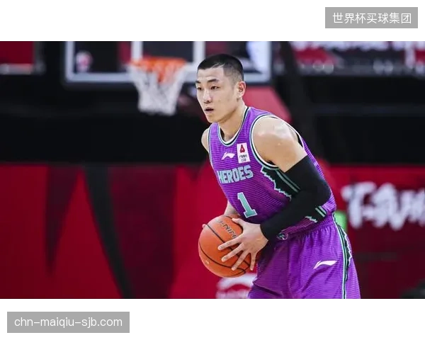 加拿大队高压战术存后场真空隐患，中后卫组合将迎来抗反击大考。